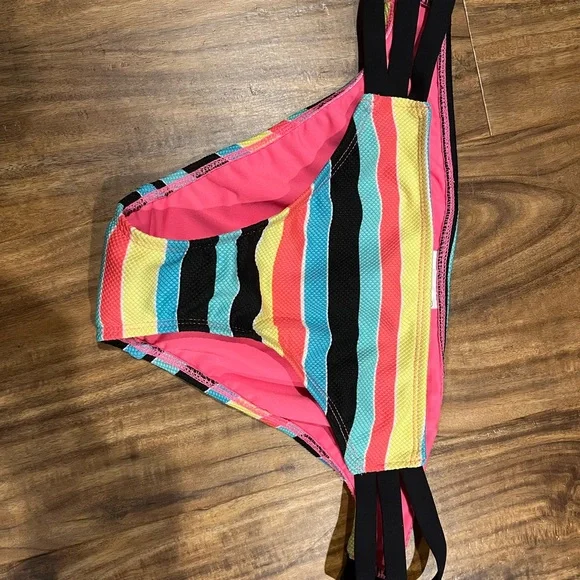 Powder room bikini set - Picture 6 of 7